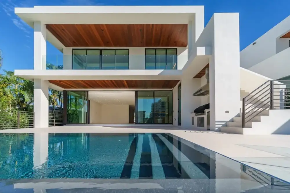 Emirates Hills Villa